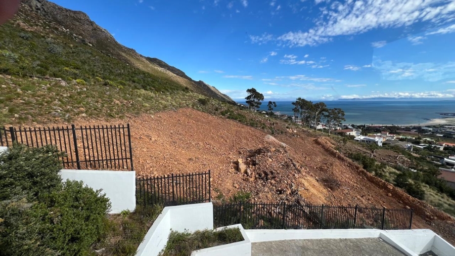 0 Bedroom Property for Sale in Gordon Heights Western Cape